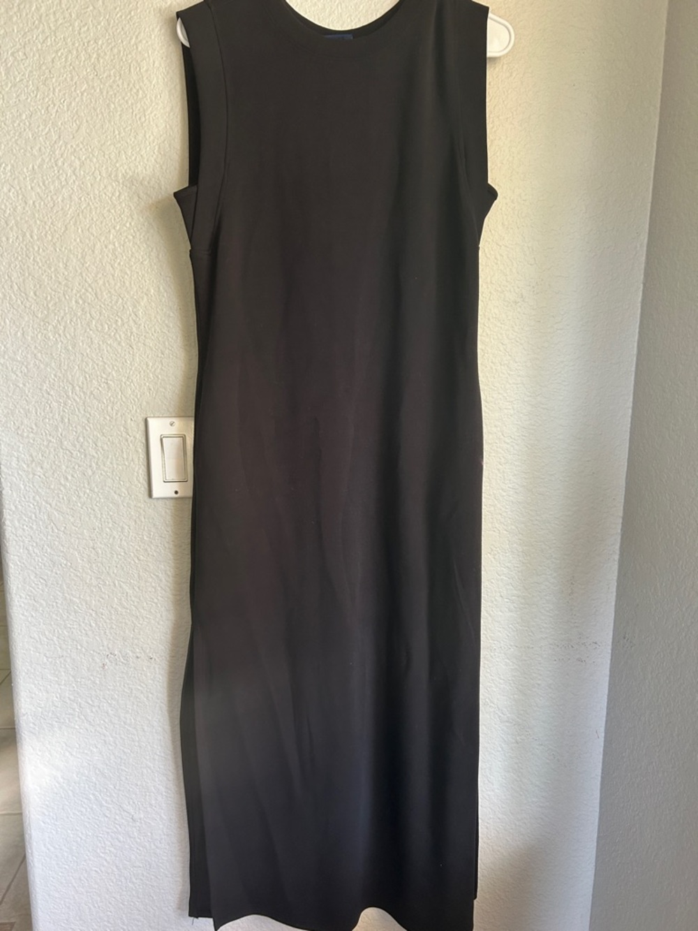 Sleeveless Black Maxi Dress - Minimalist Everyday Chic